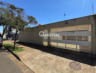 Casa para Venda, em Londrina, bairro Mediterrneo, 3 dormitrios, 1 banheiro, 2 sutes, 4 vagas