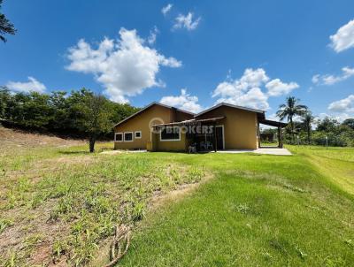 Ch�cara para Venda, em Ibipor�, bairro Estrada dos Pioneiros, 4 dormit�rios, 2 banheiros, 1 su�te