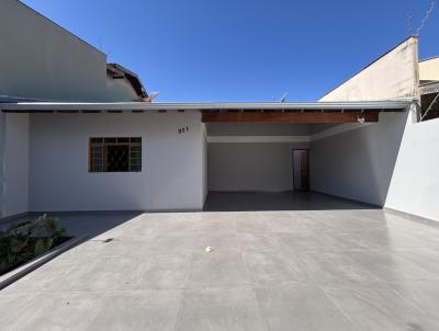 Casa para Venda, em Londrina, bairro Jardim Pequena Londres, 3 dormit�rios, 2 banheiros, 1 su�te, 4 vagas